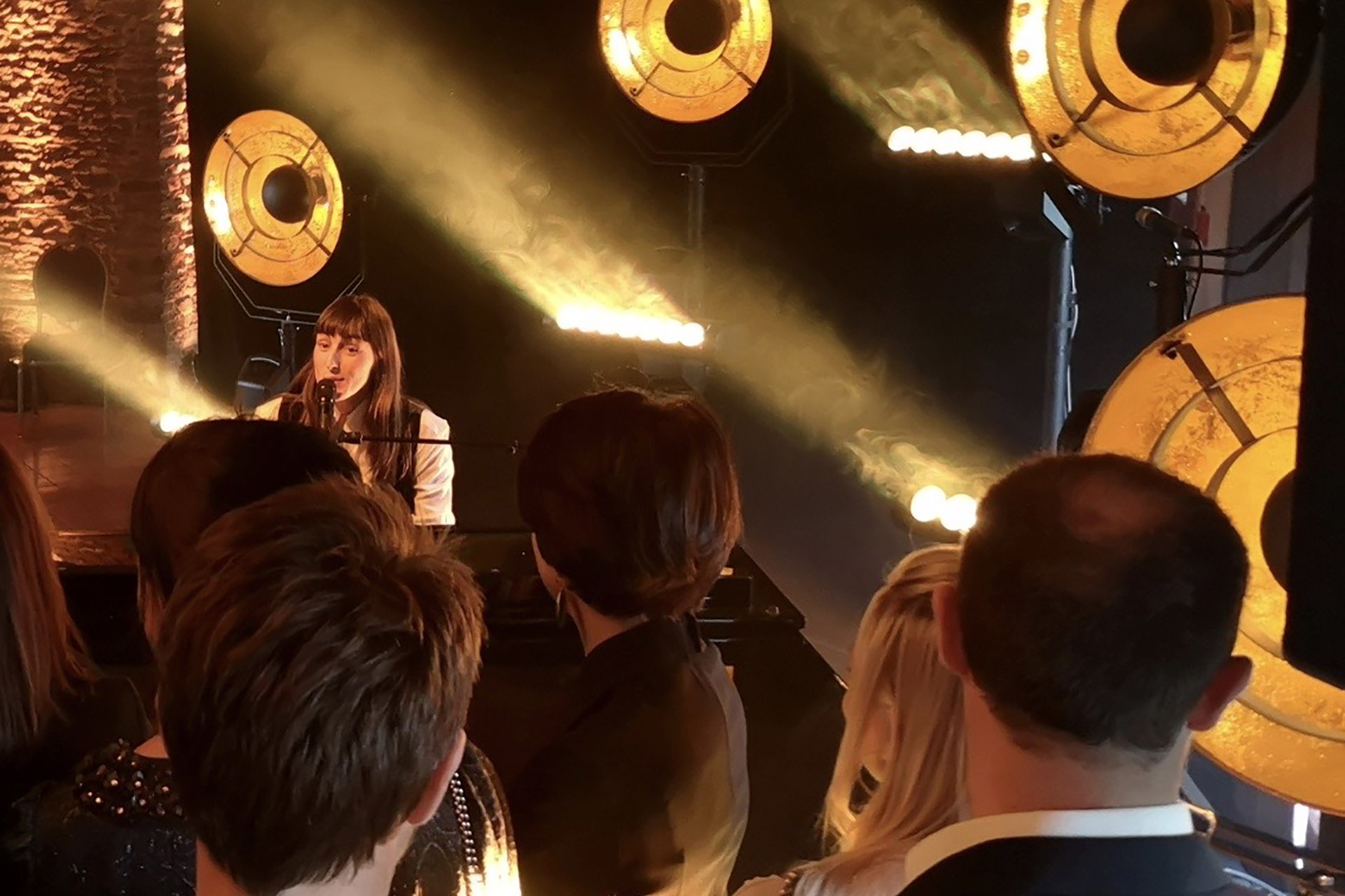 Celebrer 50 Ans Avec Juliette Armanet Cabinet Boisliveau Consulting